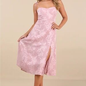 LIKE NEW Loveliest Looks Blush Pink Floral Jacquard Tie-Strap Midi Dress
